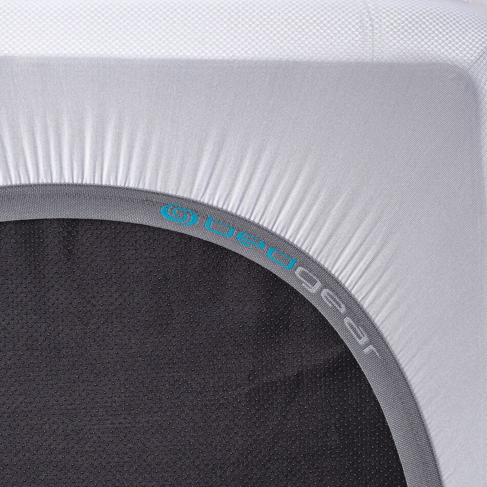  white kids bedroom   