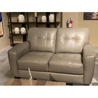 61" Loveseat