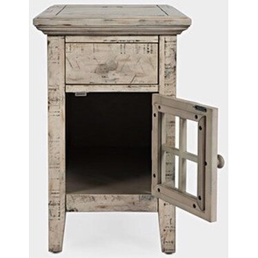CHAIRSIDE TABLE