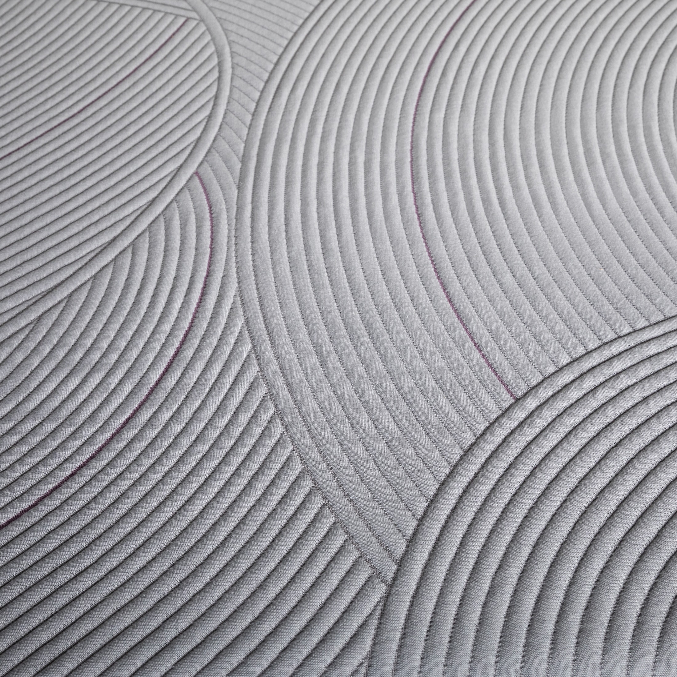 Restore Plus Plush Queen Mattress