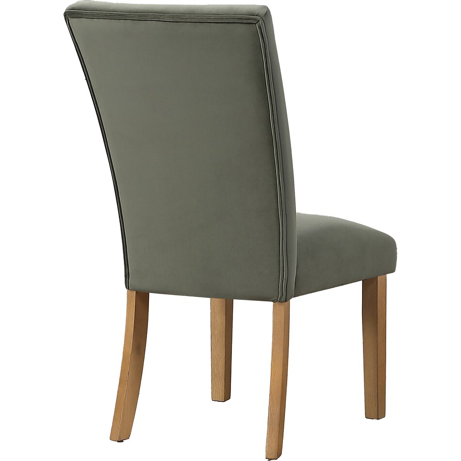  green chair   