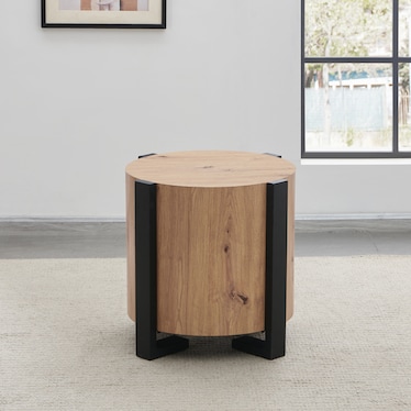 Darcie End Table