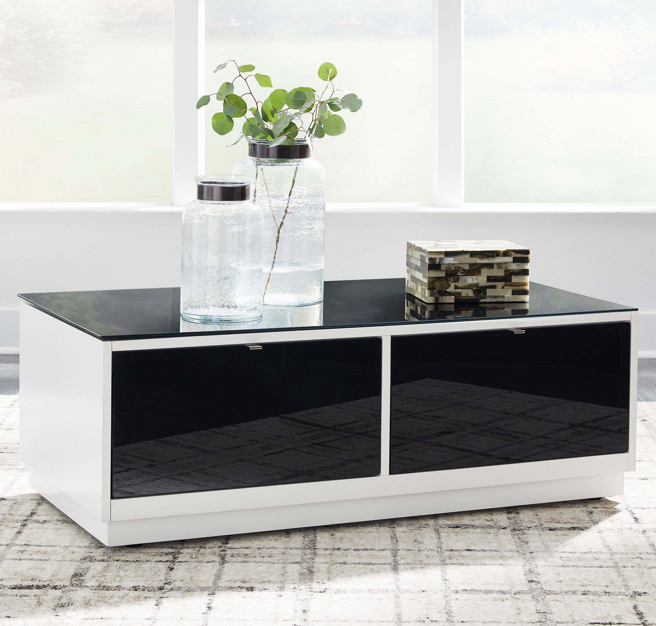 Gardoni Cocktail Table