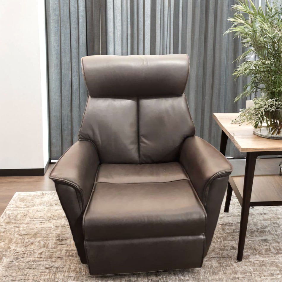  black recliner   