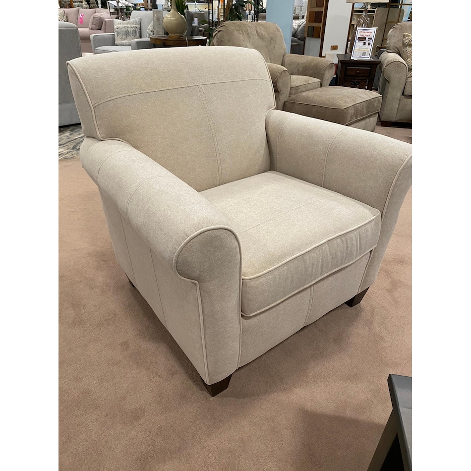  white chair   