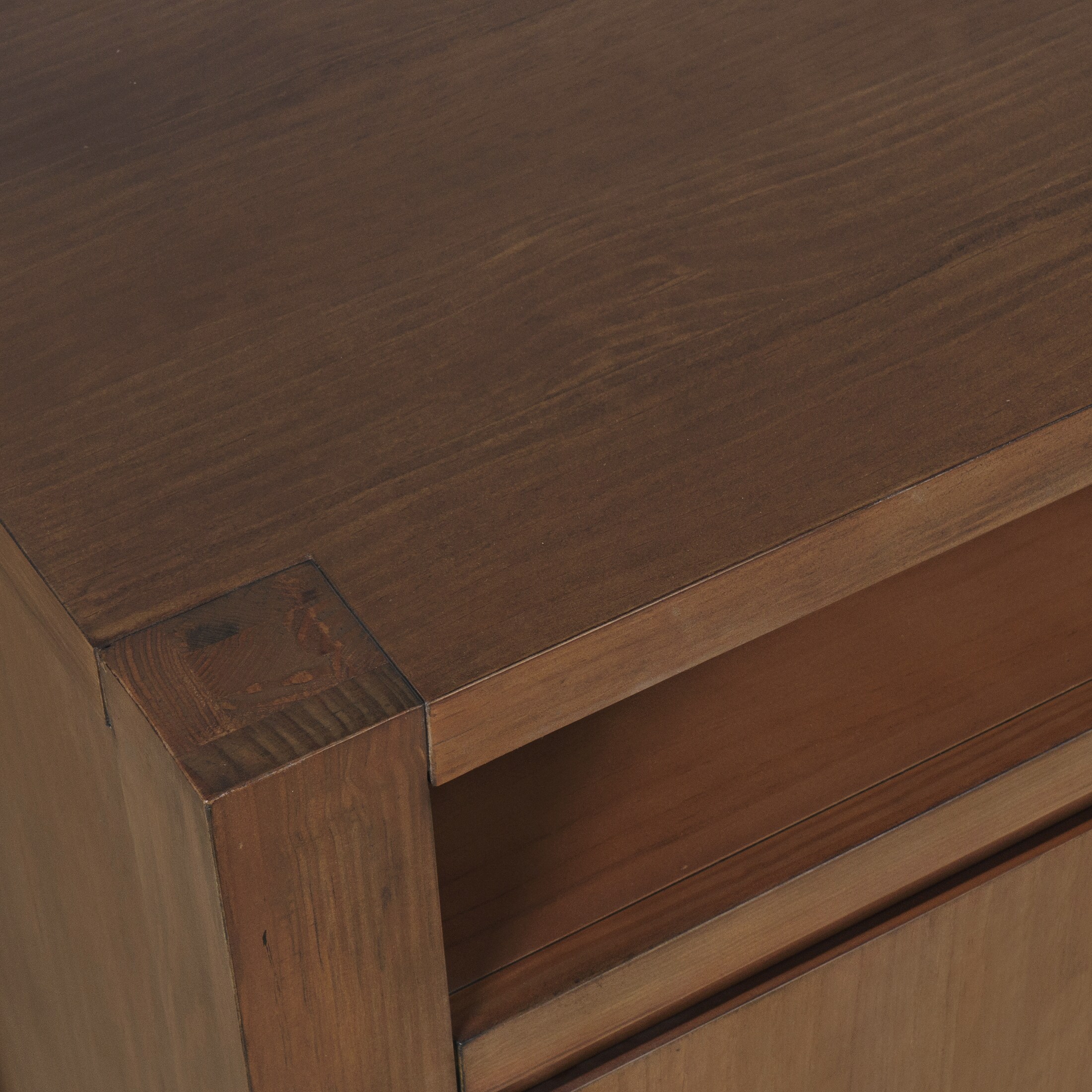 Brownstone Media Console