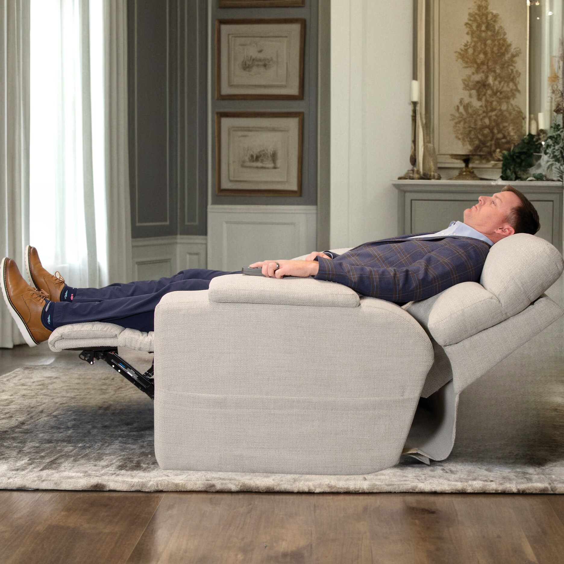 Sanctuary Power Recliner w/H&M