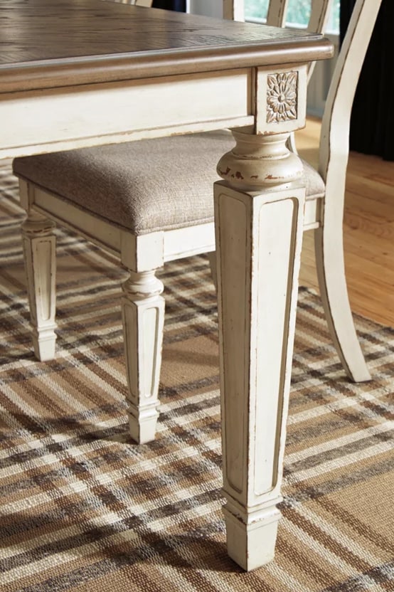 Realyn 7PC Dining Set