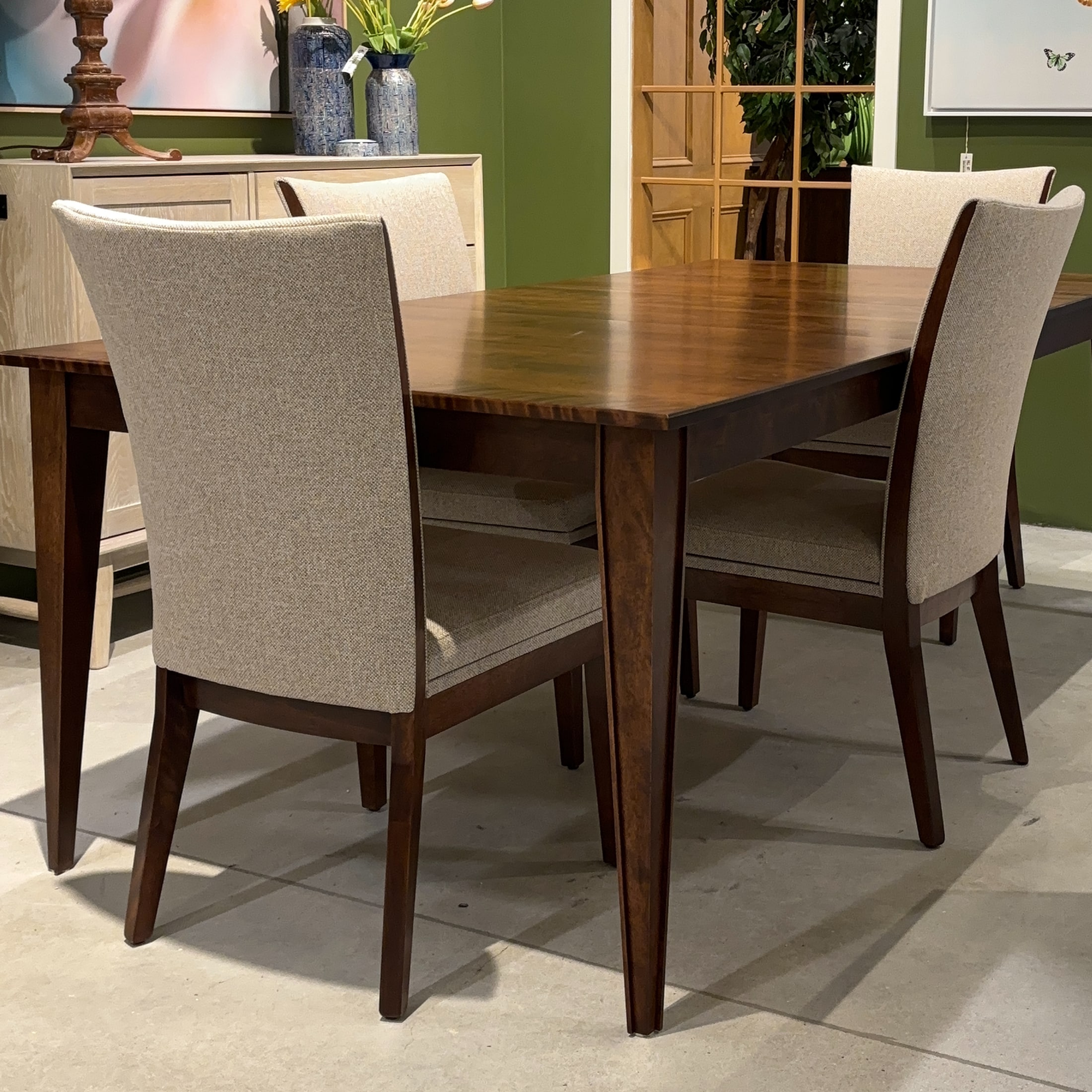 Arietta 7 Piece Dining Set