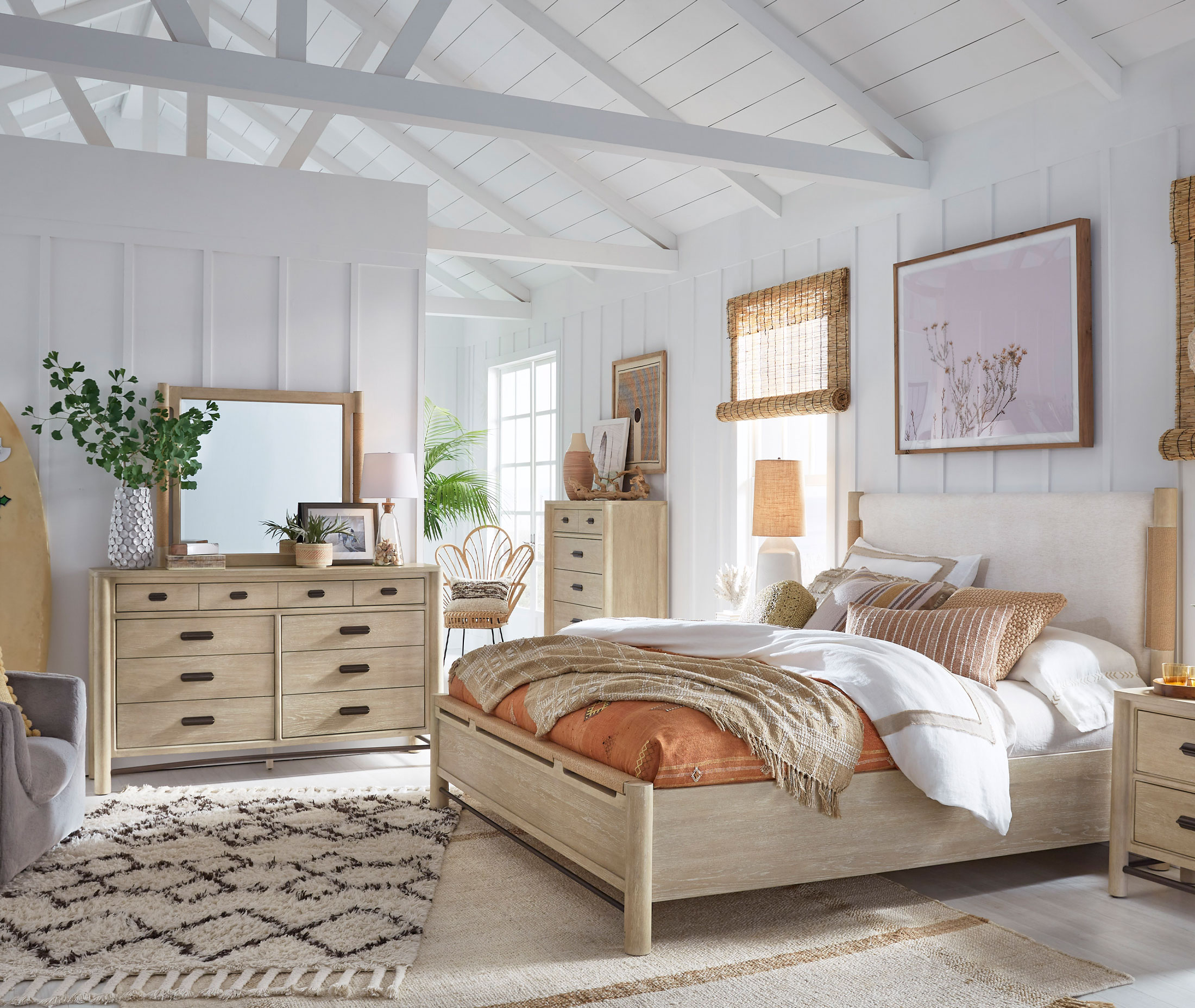 Salt Life Sunset Cove 4 Piece Queen Bedroom