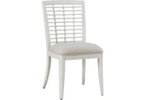  white chair   