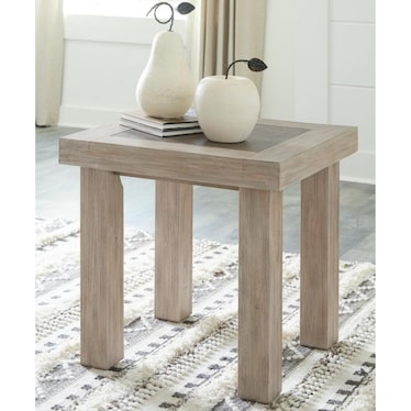 Hennington End Table