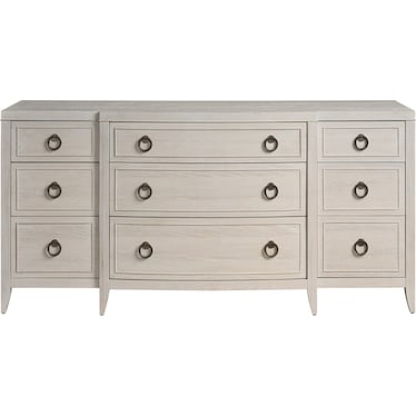 Avaline Dresser