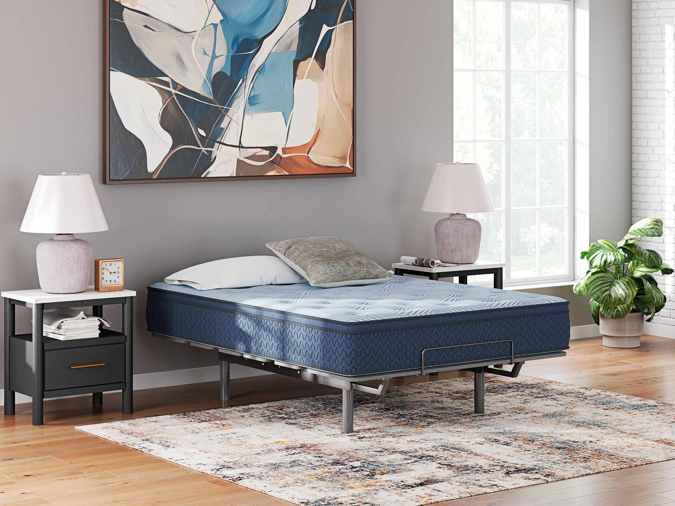 Peak Hybrid Plush Queen Mattress
