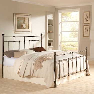 Hammered Brown Metal Accent Bed