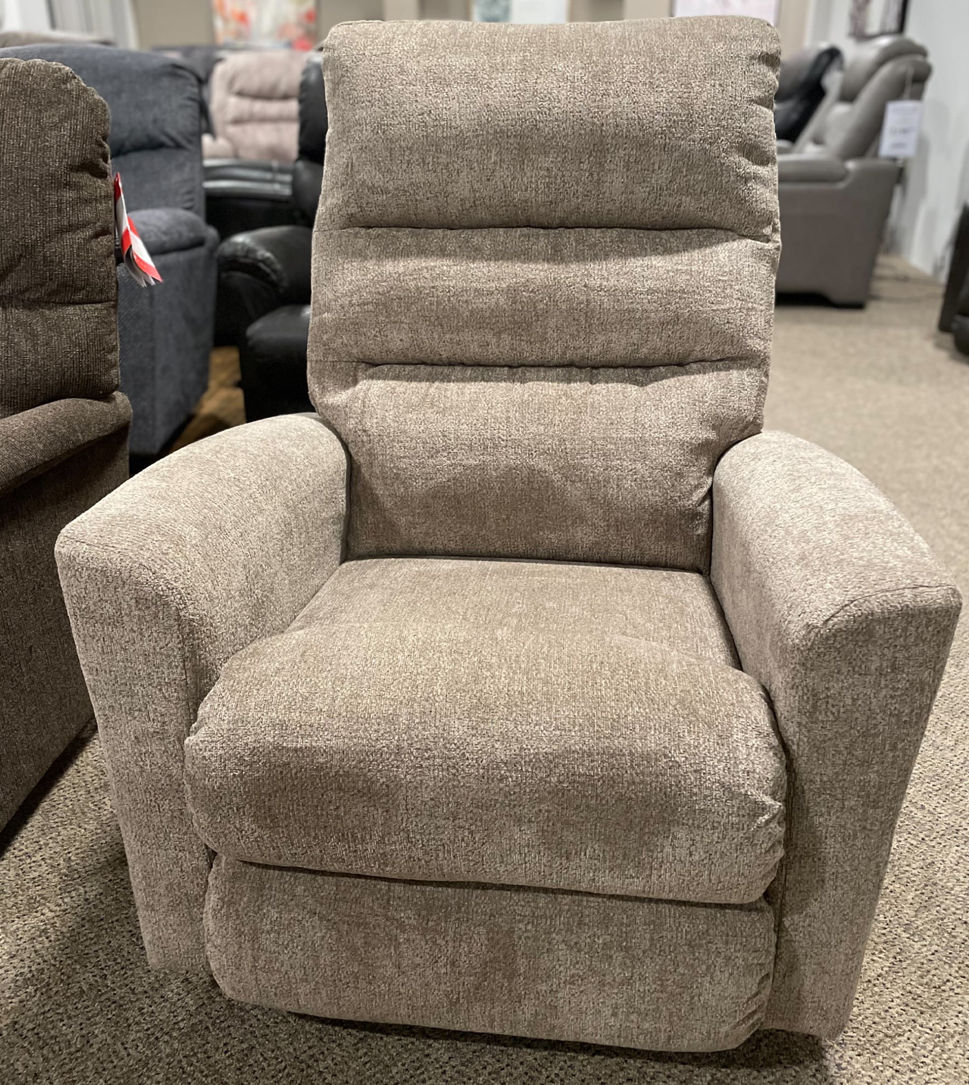 Cardis recliners store