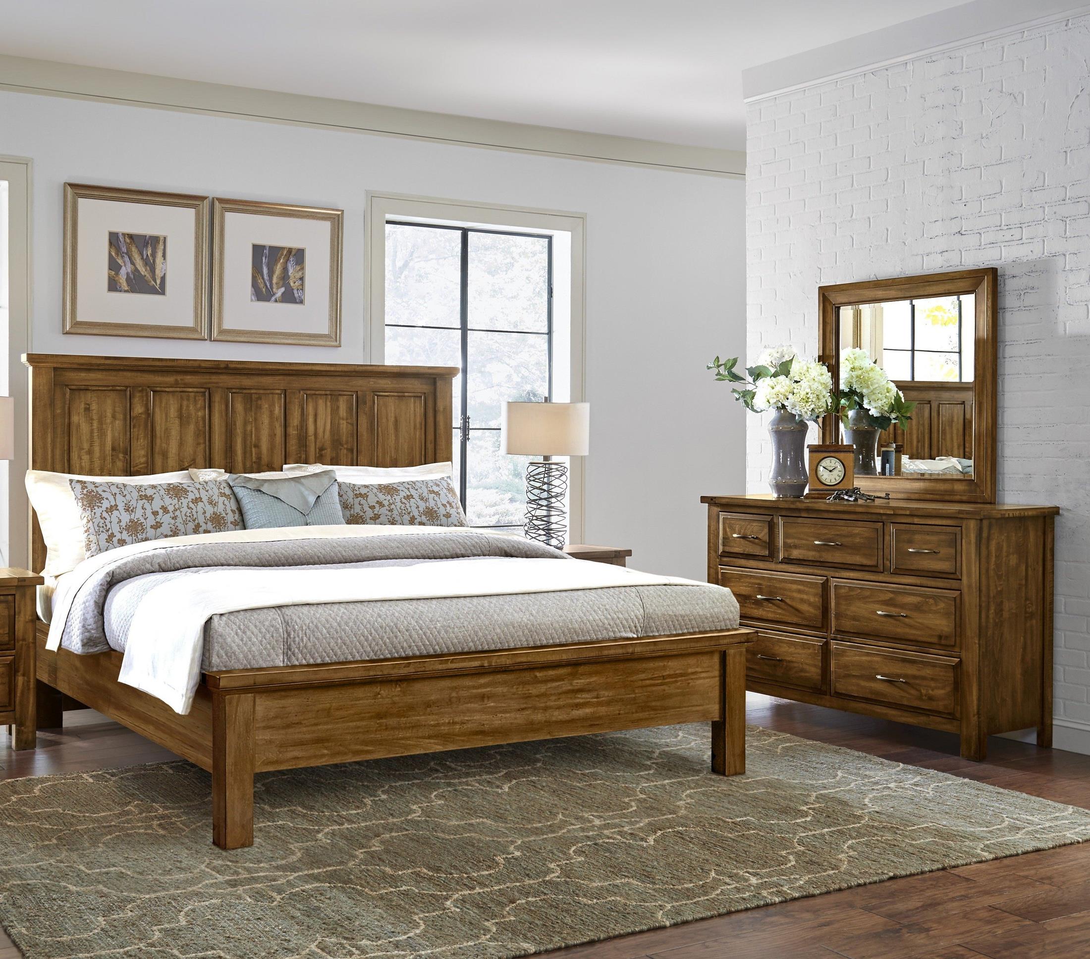Maple Road 4 Piece Queen Bedroom Set
