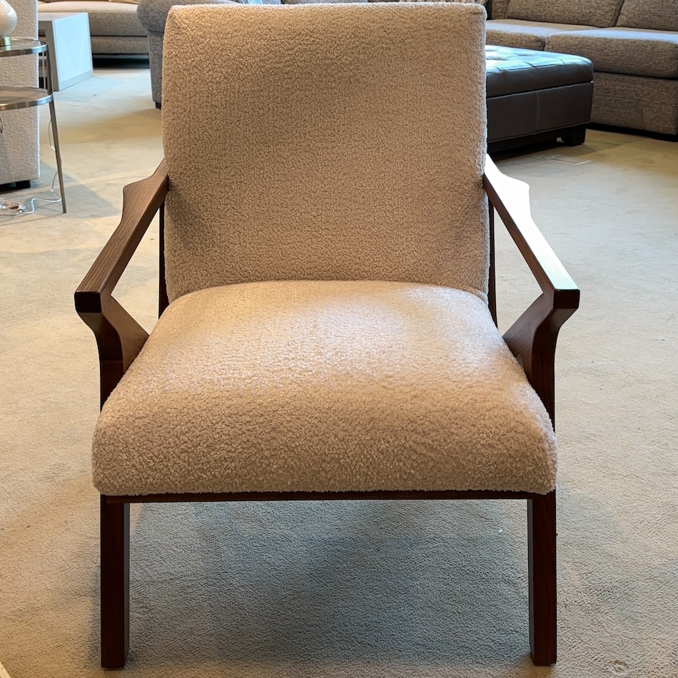  white chair   