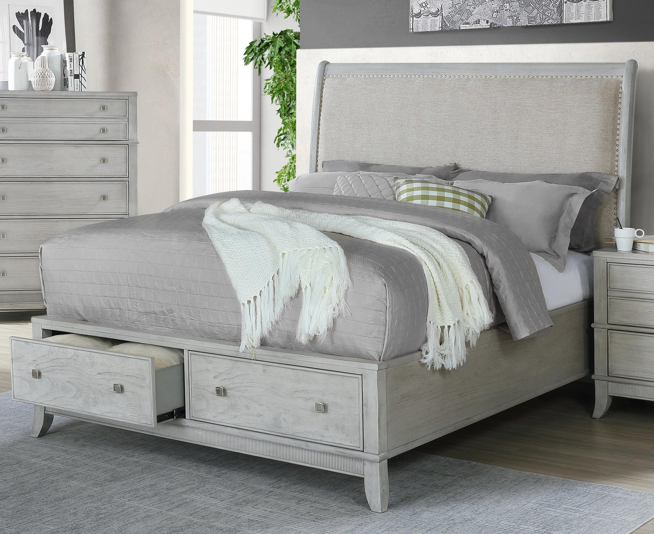 King Storage Bed Cardis