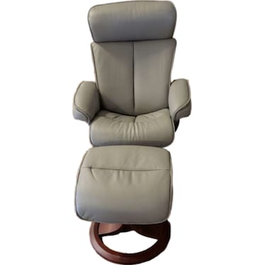 Nordic Standard Chair & Ottoman