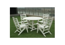  white outdoor   