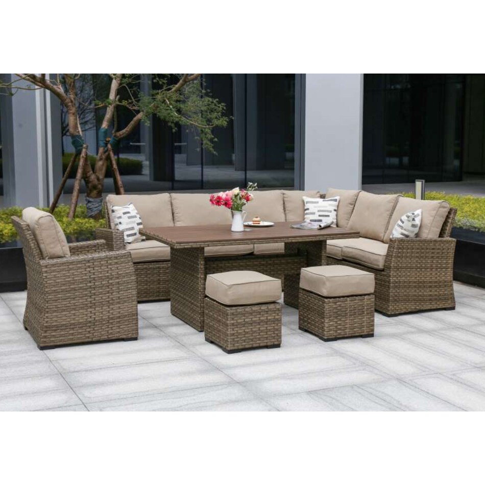  brown outdoor   