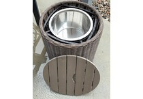  brown outdoor   