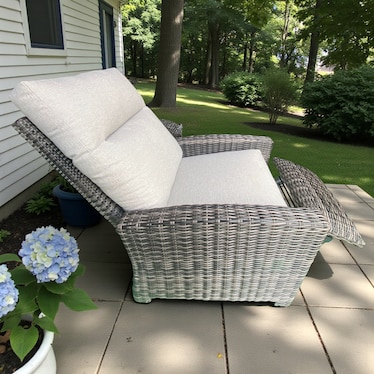 Como Outdoor Recliner