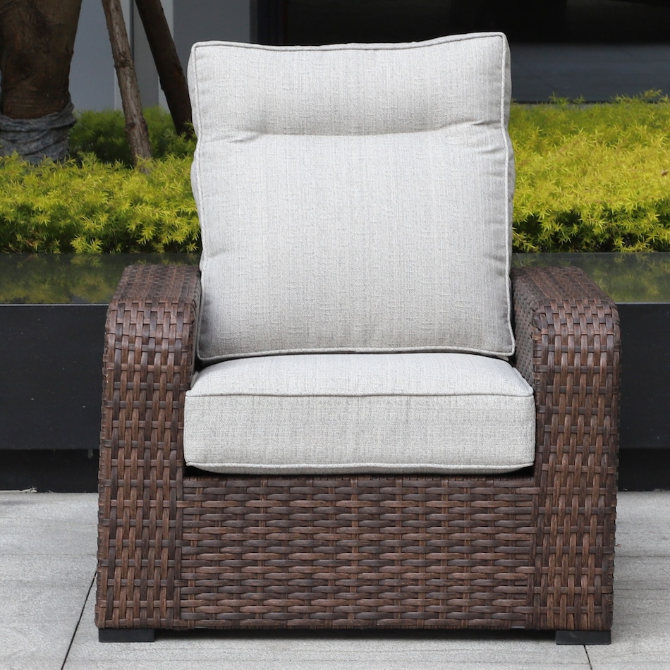  brown beige outdoor   