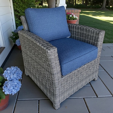 Essex Outdoor Chair